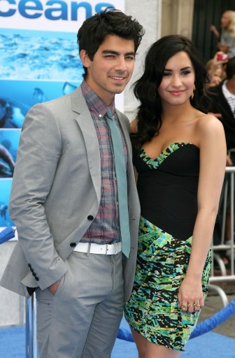 Demi & Joe (15)