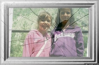 eu cu viky in geam spart