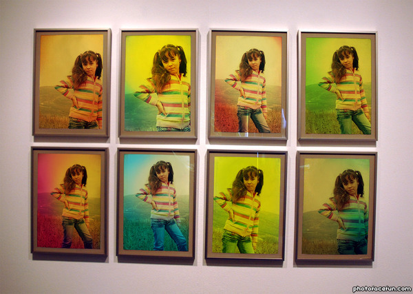 eu pe 8 tablouri - poze cu mine