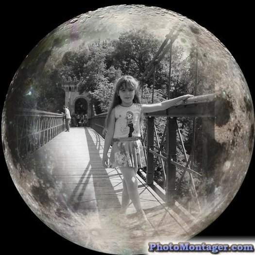 eu pe luna - poze cu mine