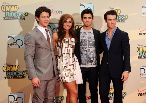 Demi & Jonas (7) - Demi and Jonas