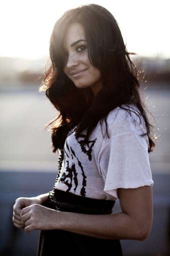 Demi (11)