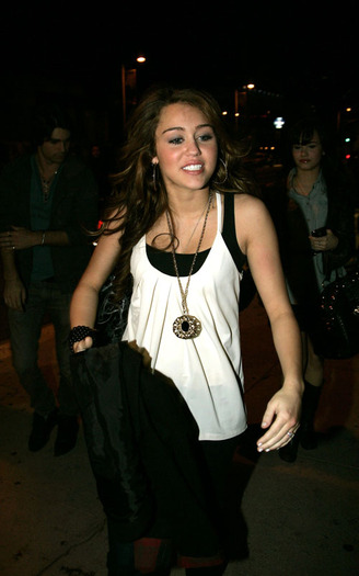 Miley Cyrus (5) - x - Miley Cyrus