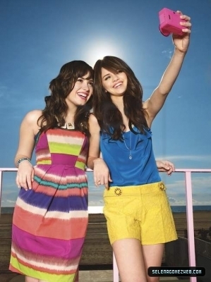 Demi and Selena (35) - Demi and Selena