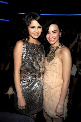 Demi and Selena (3)