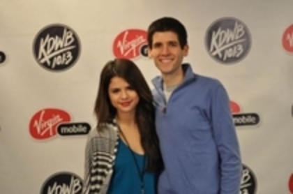 26424458_LYYPIHEKR - December 6th-KDWB 1013 Jingle Ball