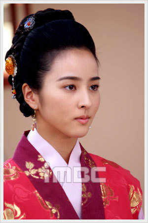photo32111no1871mg1 - Legendele palatului Jumong