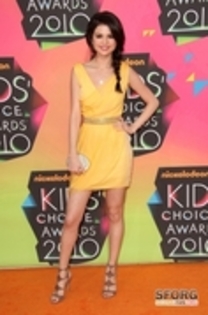 20039907_KUQOMPXHX - MARCH 27th-2010 KIDS Choice AWARDS