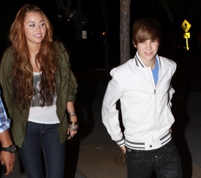  - x At Ari Ya Sushi with Justin Bieber - 10th May 2010