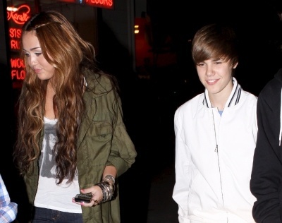  - x At Ari Ya Sushi with Justin Bieber - 10th May 2010