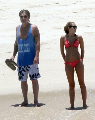  - x Miley and Billy Ray on the Beach in Mexico - 24th May 2010