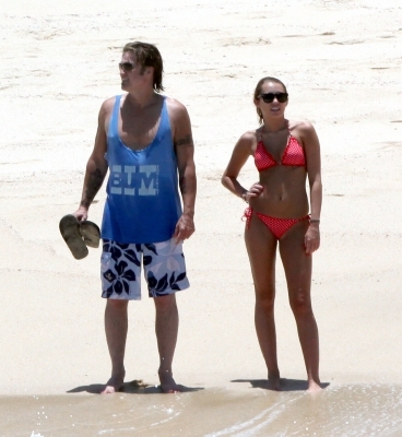  - x Miley and Billy Ray on the Beach in Mexico - 24th May 2010