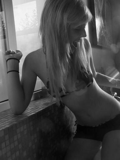 Katie-Skadoske-21 - KaTiE BaByFaCe