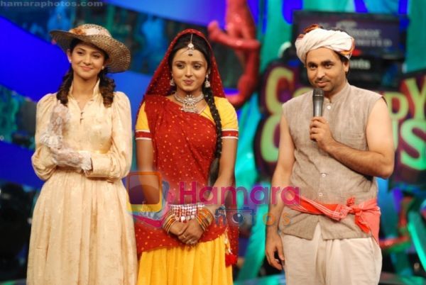 normal_Jennifer, Parul Bhagwant at Comedy Circus %96 3 Ka Tadka on Saturday, November 7, 2009 At 100