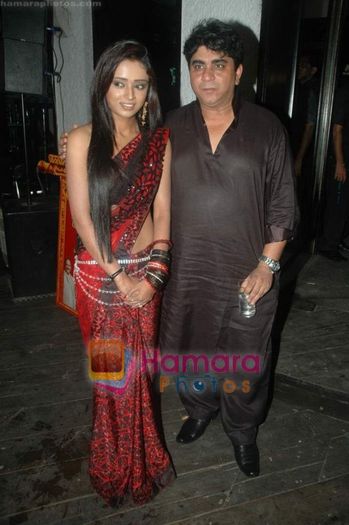 normal_Parul Chauhan at Bidaai serial season 1 completion bash in Vie Lounge on 12th Nov 2010 (5)