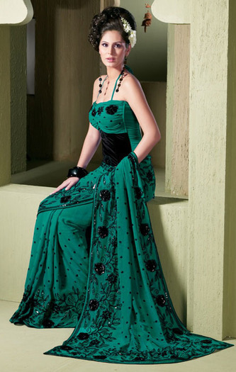 JFRNIYLVQJWZMCPYMLF - date si poze despre SAREE-URI indiene