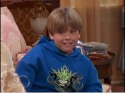 10402831_RXURZHWBQ - poze zack si cody ce viata minunata