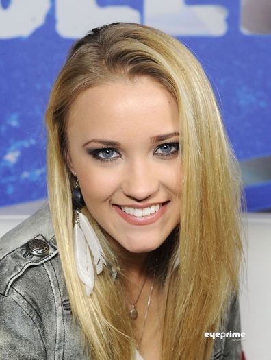 Emily Osment (20)