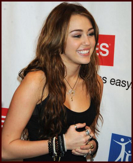 Miley (16)