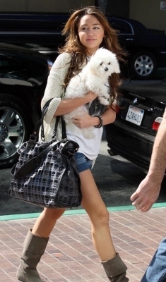 Miley (55)
