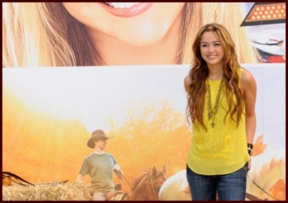 Miley (6)