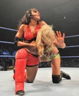 images (29) - Meciuri Kelly Kelly