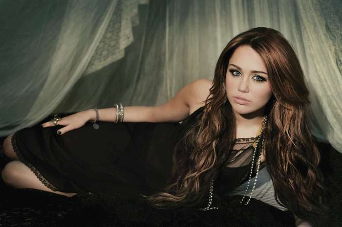 Miley (13) - Miley - Cant be tamed