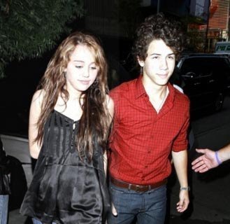 Miley and Nick (3)