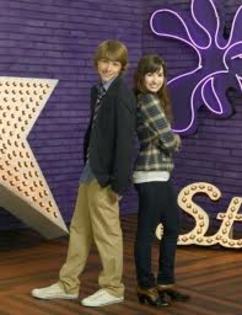 Sterling Knight si Demi Lovato