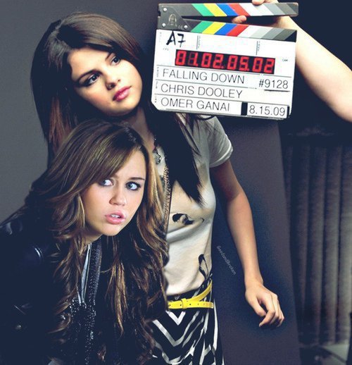 da - Miley and Selena