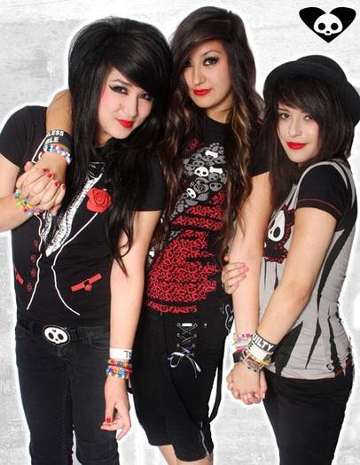 Millionaires+l_cf5a42ea13dc42e6b26a2b8ae101