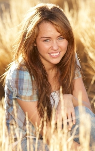 Miley (16) - Miley Ray Cyrus