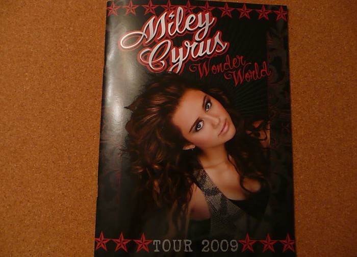 Miley (3)