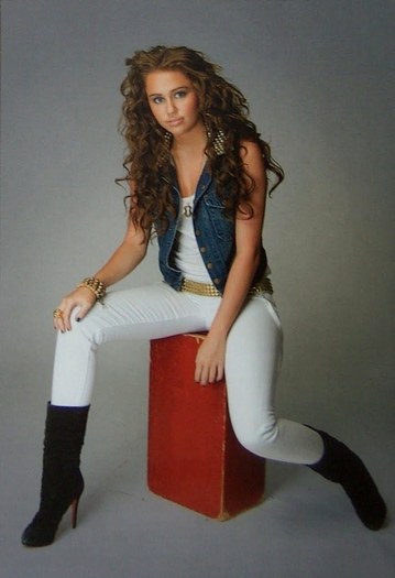 Miley (15)