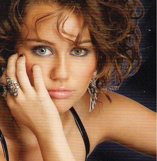 Miley (34)