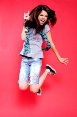 Selena (20) - Selena Gomez