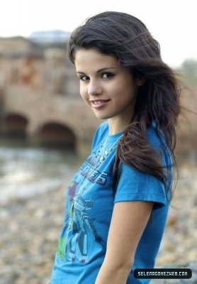 Selena (78) - Selena Gomez