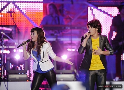 normal_006 - MAY 3RD - Disney Channel Games Concert