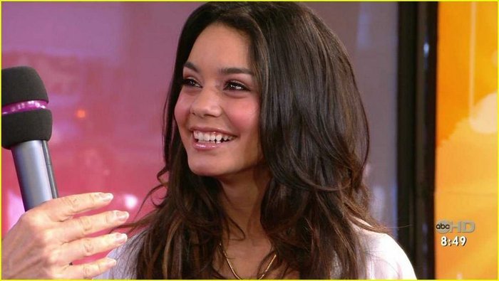 Vanessa (20) - Vanessa Hudgens