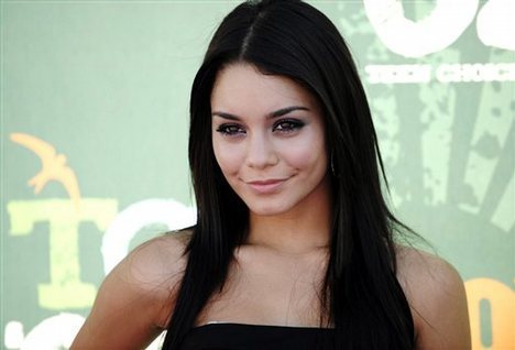 Vanessa (40) - Vanessa Hudgens