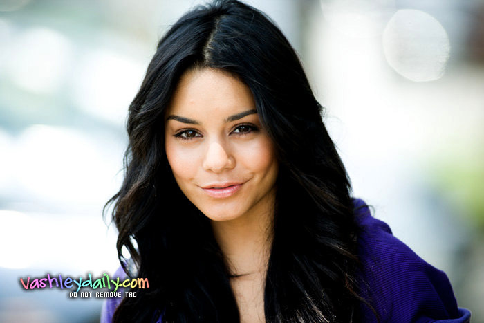 Vanessa (22) - Vanessa Hudgens
