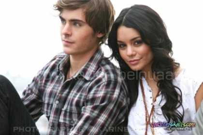 Vanessa & Zac (22)