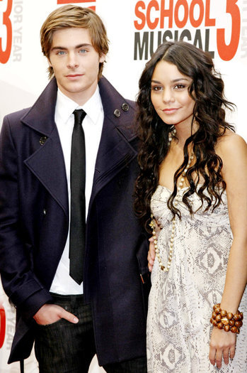 Vanessa & Zac (52)