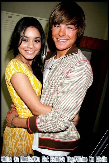 Vanessa & Zac (63)