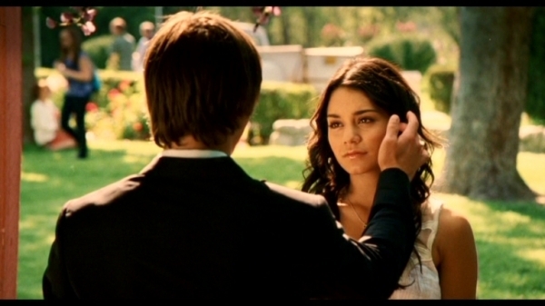 Vanessa & Zac (102)