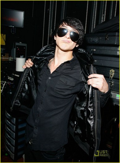 Mitchel Musso (33) - Mitchel Musso