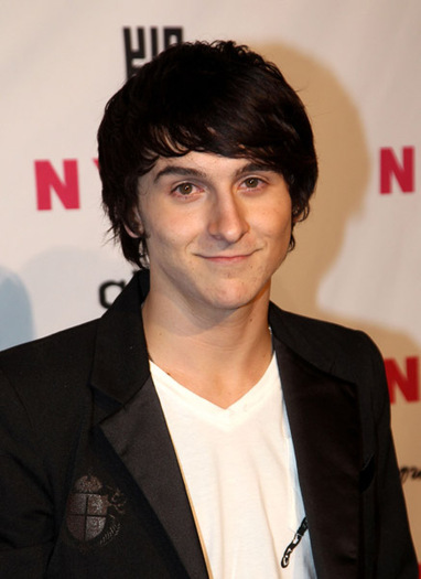 Mitchel Musso (48) - Mitchel Musso