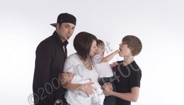  - Justin with other family