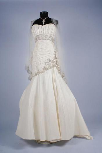 rochie-de-mireasa-MO120 - poze cu rochi de mireasa