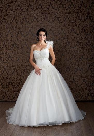 Rochii_de_mireasa_Ophelia_Bridal_Alla_1_ABC9909_mod